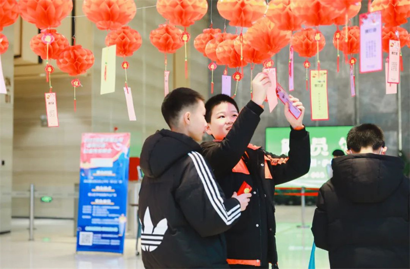 元宵喜樂“鬧”不停，美好生活在華地