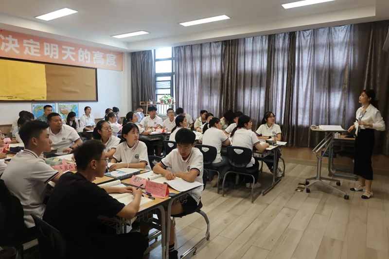 【雙語部高中】賽課展風(fēng)采，教研促成長